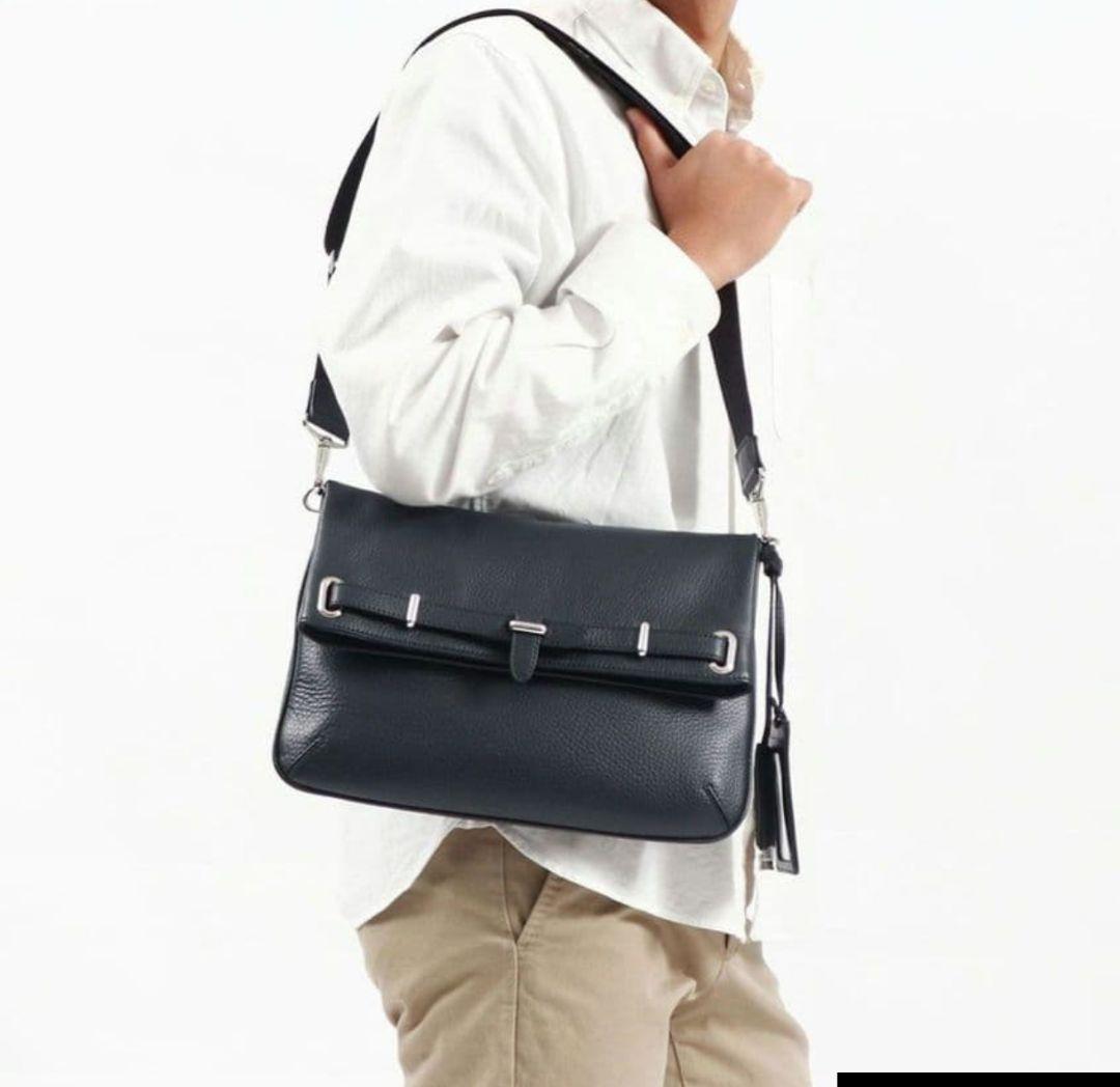 ペッレモルビダ メイデンヴォヤージュ ショルダーバッグ/ボストンビジネス