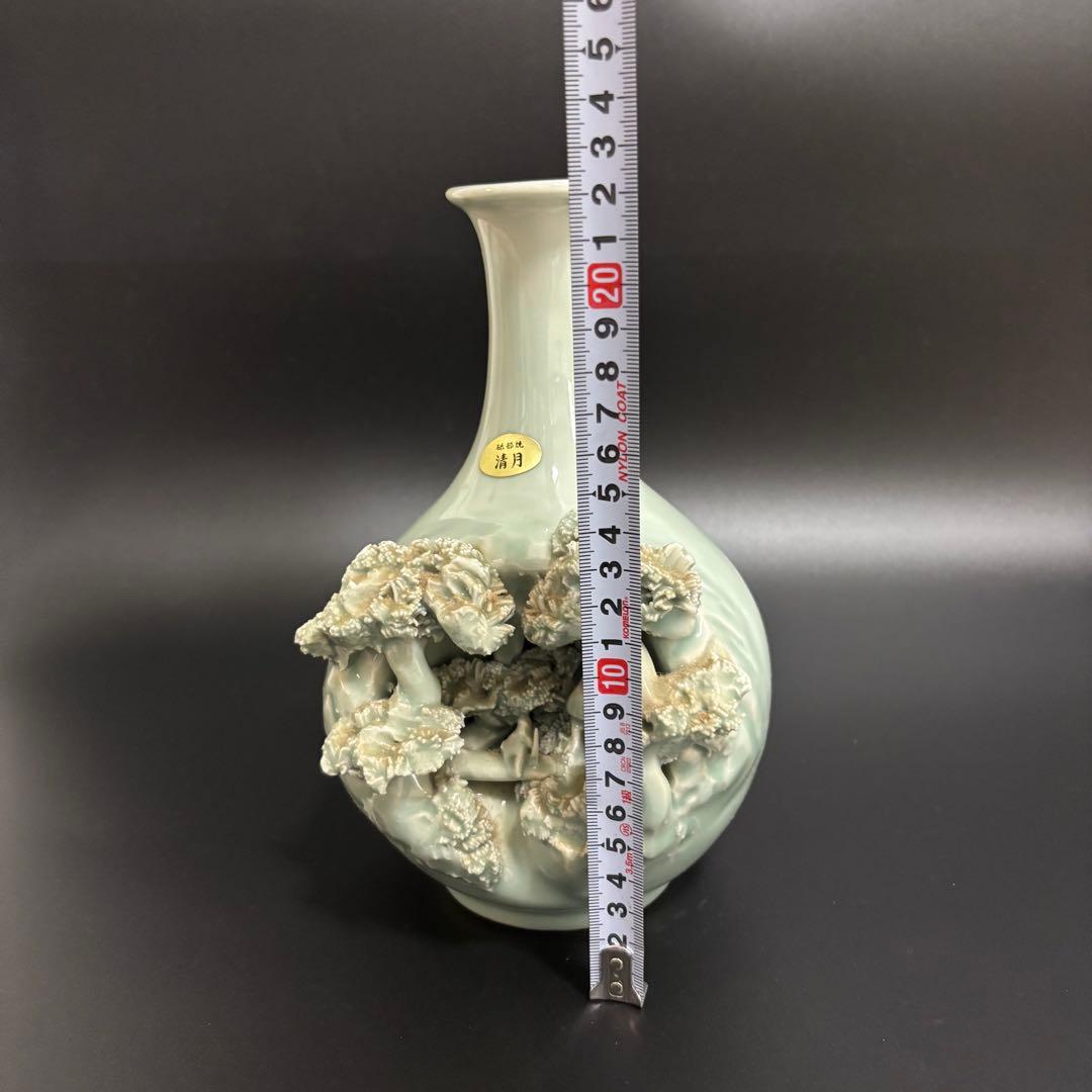 砥部焼 清月 山水葛屋彫 洞窟彫 花瓶 工芸品