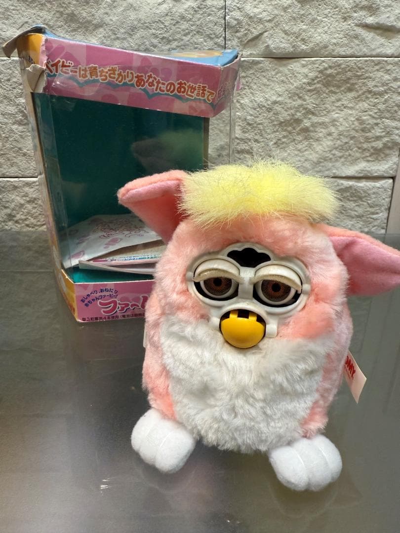 TOMY トミー Furby ファービー 王様 中古品 ４体セット
