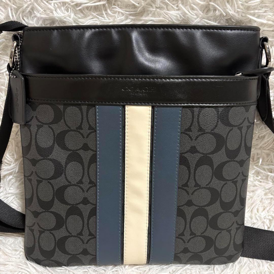 ✨極美品✨コーチ ショルダーバッグ ヴァーシティ ヘリテージ シグネチャー