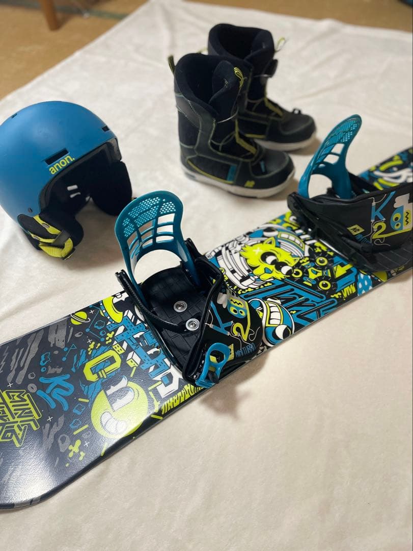 Hikako K2スノーボード、バインディング、ブーツ、ヘルメット