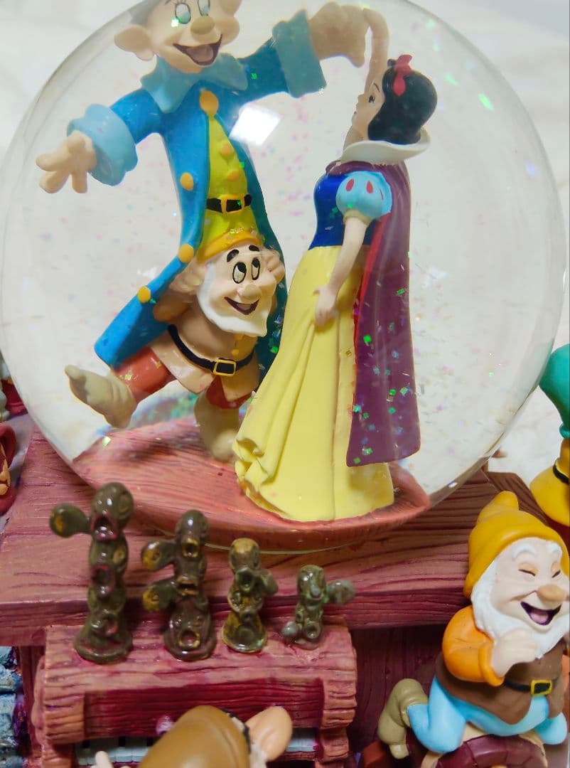 白雪姫　ヴィンテージ　スノードーム　ディズニー　オルゴール 　入手困難　廃盤