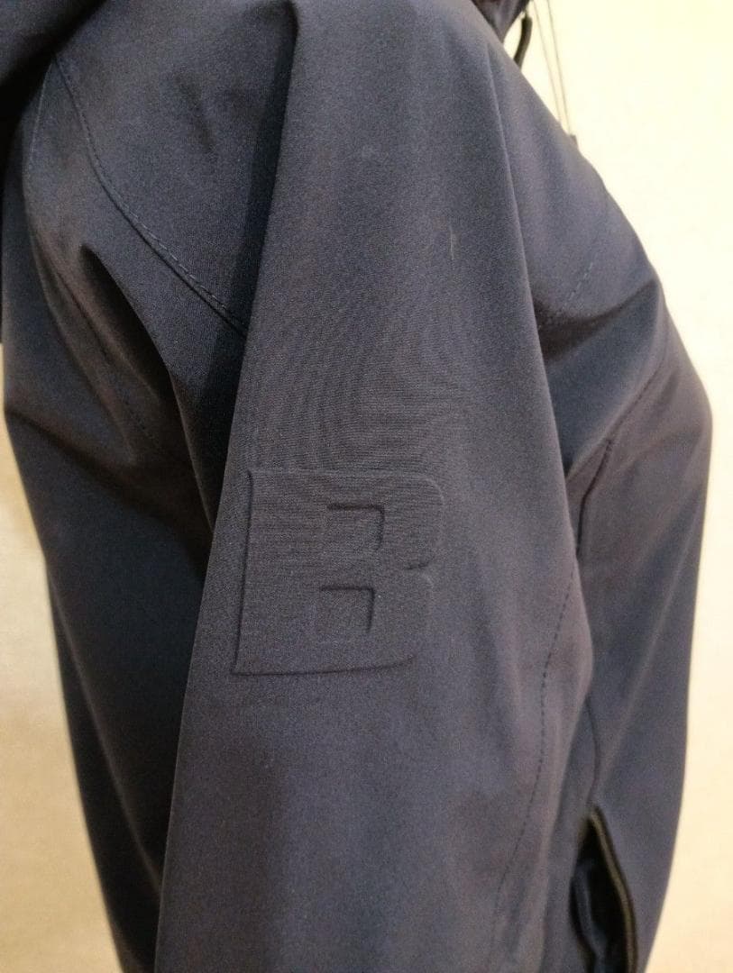 未使用！現行品！ブリーフィング　ゴルフ　レインウェア　紺　フード袖取り外し可