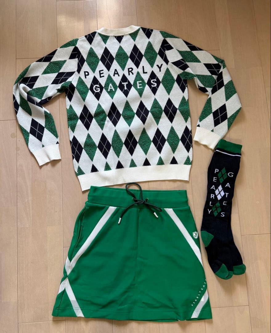 PEARLY GATES アーガイル柄ニット、スカート、 靴下の3点セット