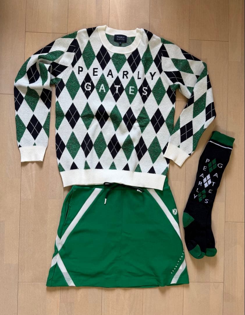 PEARLY GATES アーガイル柄ニット、スカート、 靴下の3点セット
