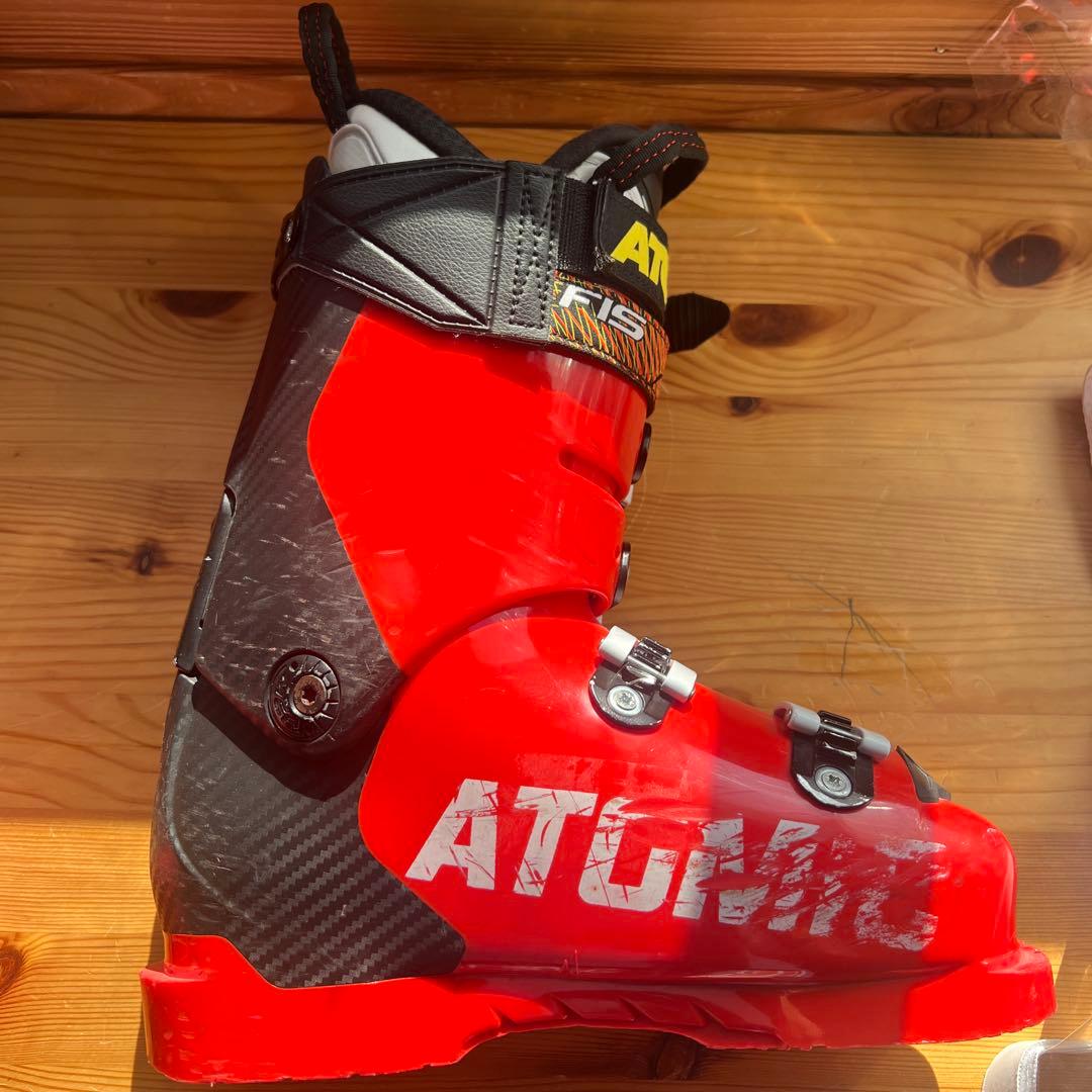 スキーブーツ　アトミック24.5cm 285mm
