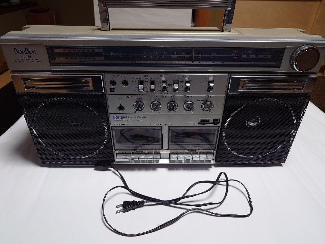 TOSHIBA RT-S87 ラジカセ　レトロ　東芝　匿名配送不可
