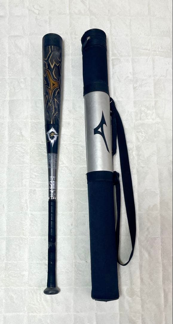 【軟式】ビヨンドマックス ギガキング　84センチ　ケース付き