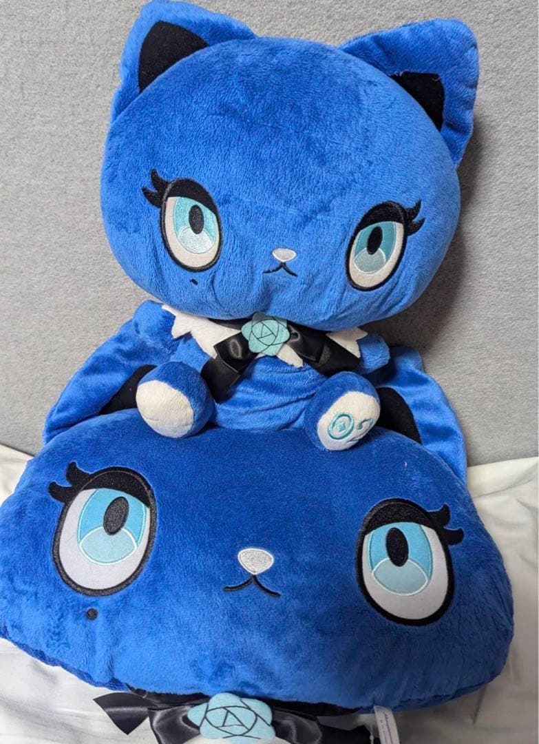 Ado アドローザトルマリィ　ぬいぐるみ　クッション