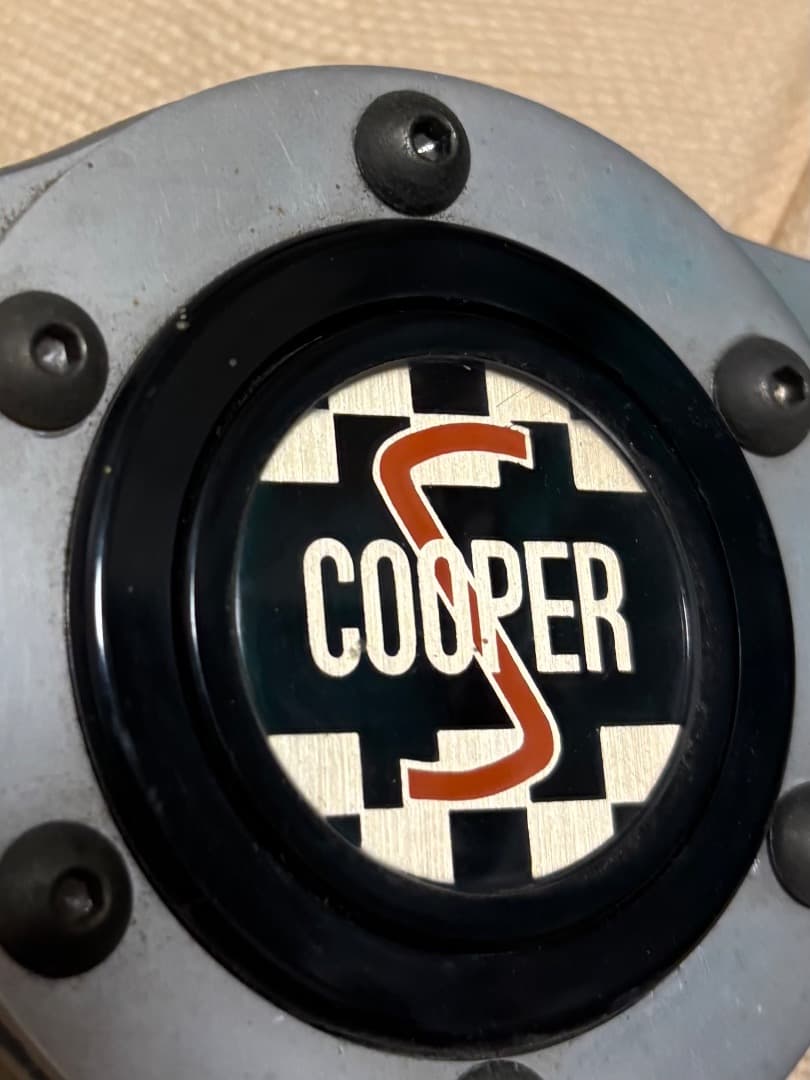 ミニクーパーs ステアリング