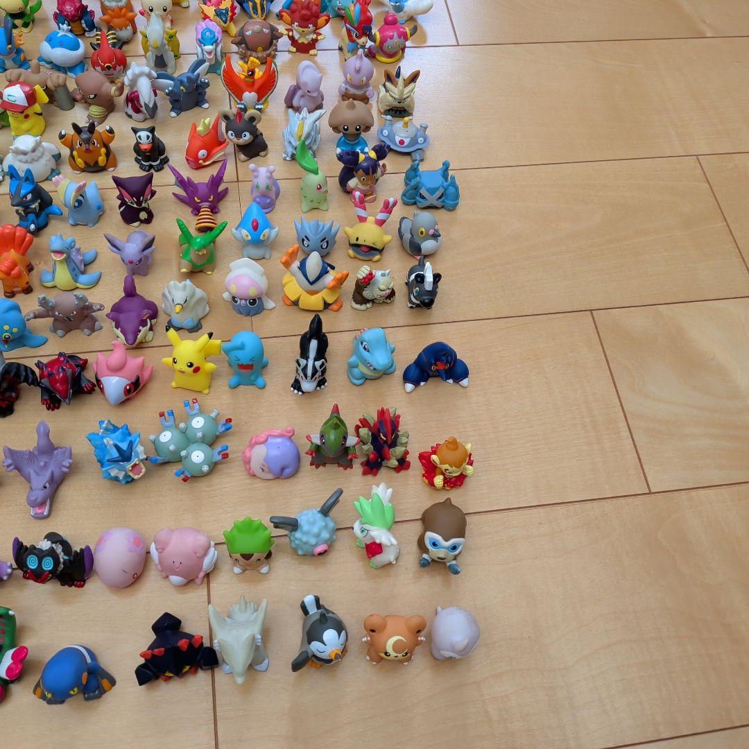 任天堂　ポケモン　指人形　ポケモンキッズ 約350個