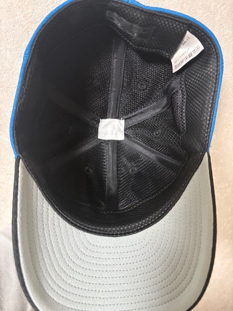 北海道日本ハムファイターズ　新庄剛志20周年記念ユニフォーム帽子セット