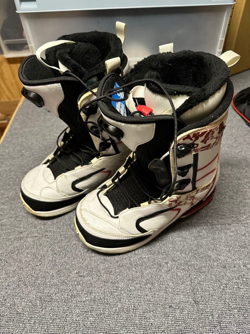 Atomic スノーボードブーツ 26.5cm スナイパー　sniper