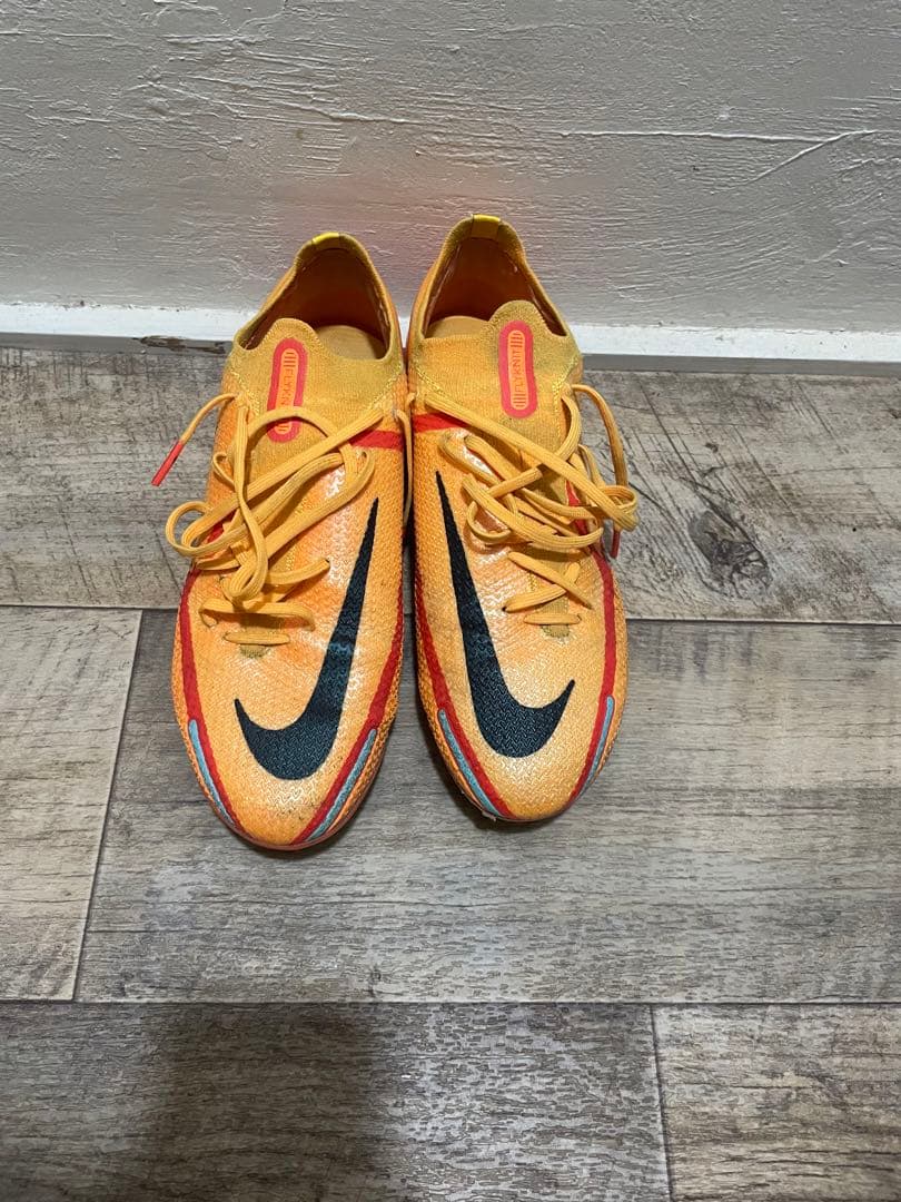 NIKE サッカースパイク　ファントム　26.5