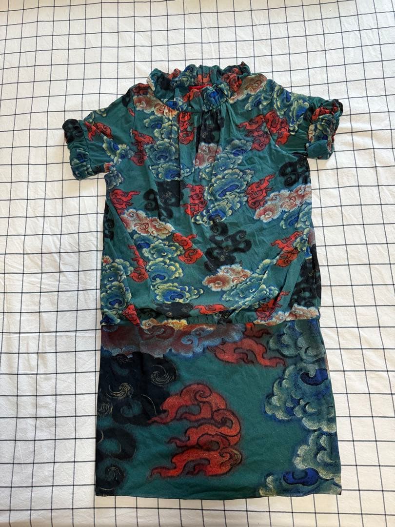 VIVIENNE TAM パワネット雲模様フリル付きミニワンピース