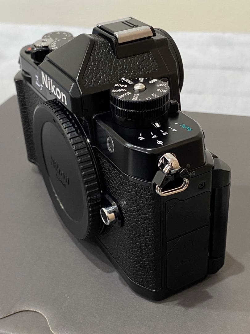 【極美品】Nikon Zf 40mm F2(SE) レンズキット ブラック