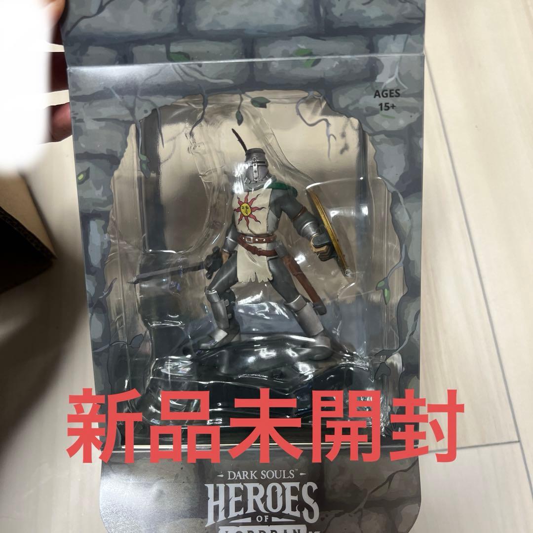 新品未開封フィギュア　ダークソウル アストラのソラール