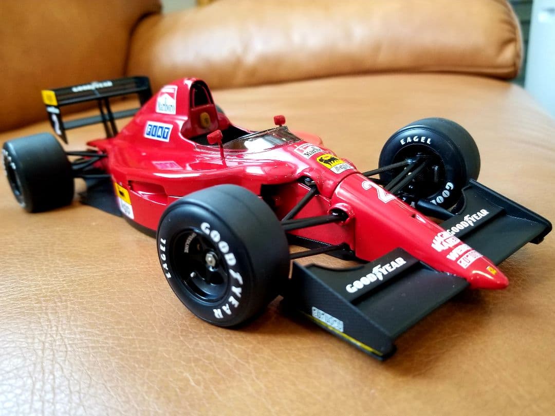 ミニカー EXOTO 1/18 Ferrari 641/2 1990  N.Mansell