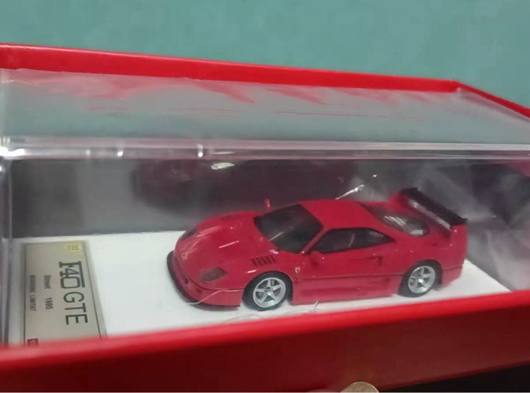 F40 GTE 1995 赤　1/64 ミニカー