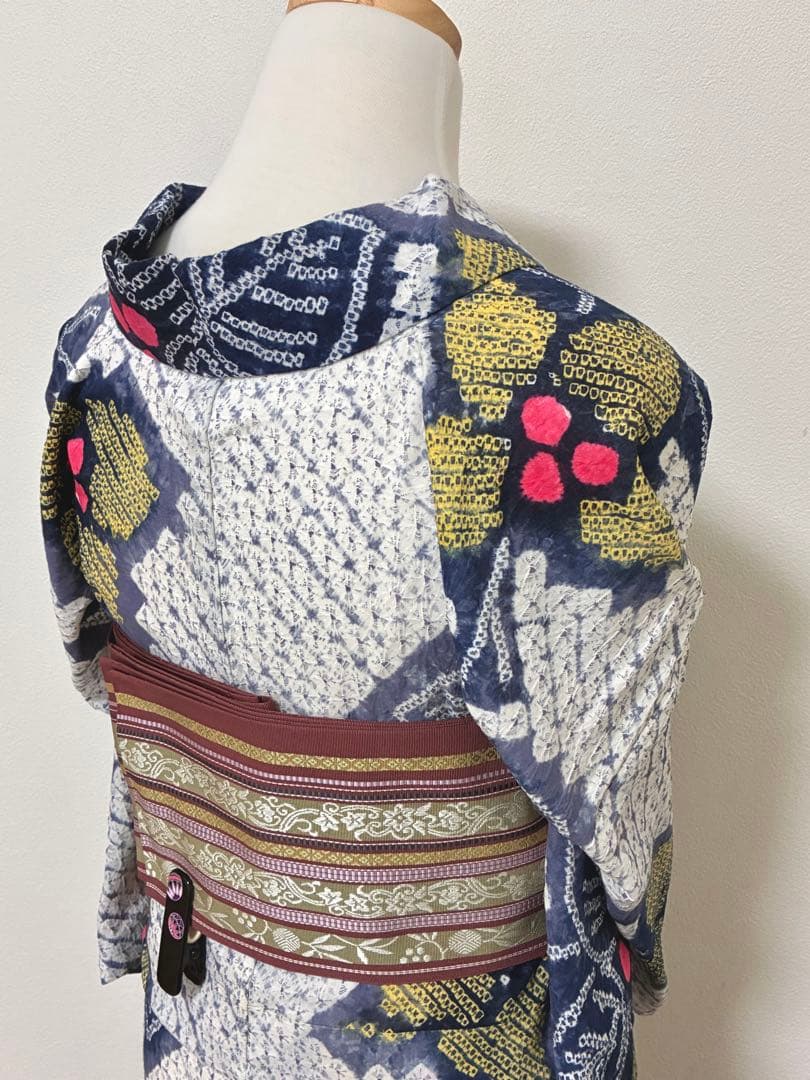 8の日セール　浴衣　有松鳴海絞り　赤い実の植物　裄67cm