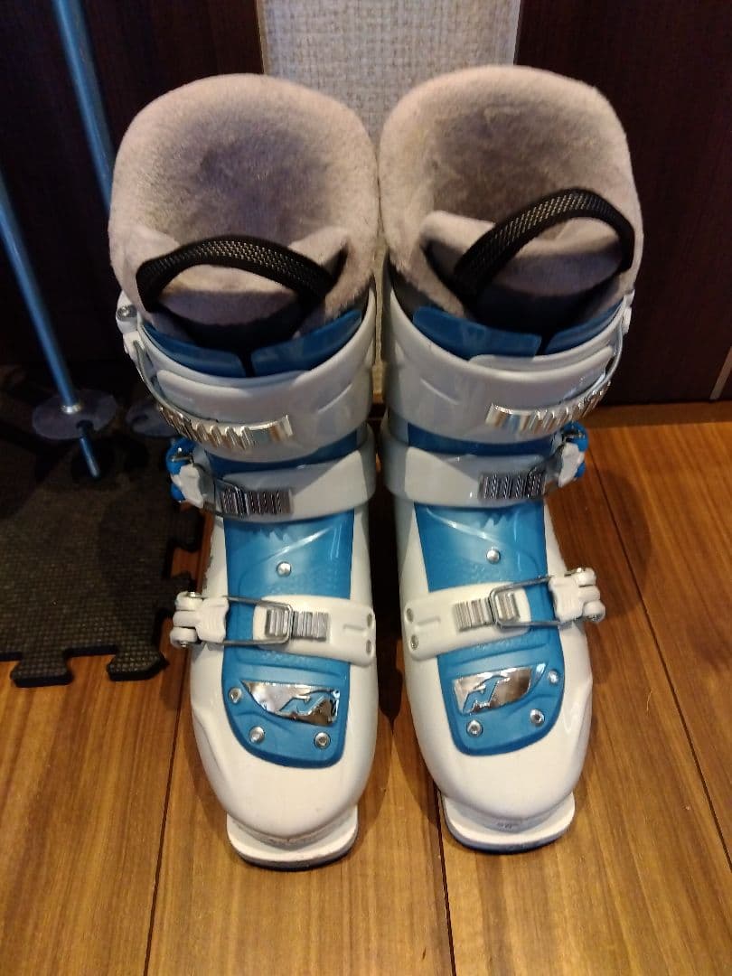 【ハイエンド】 ATOMIC 学生・レディース スキーセット メンテ・WAX済✔