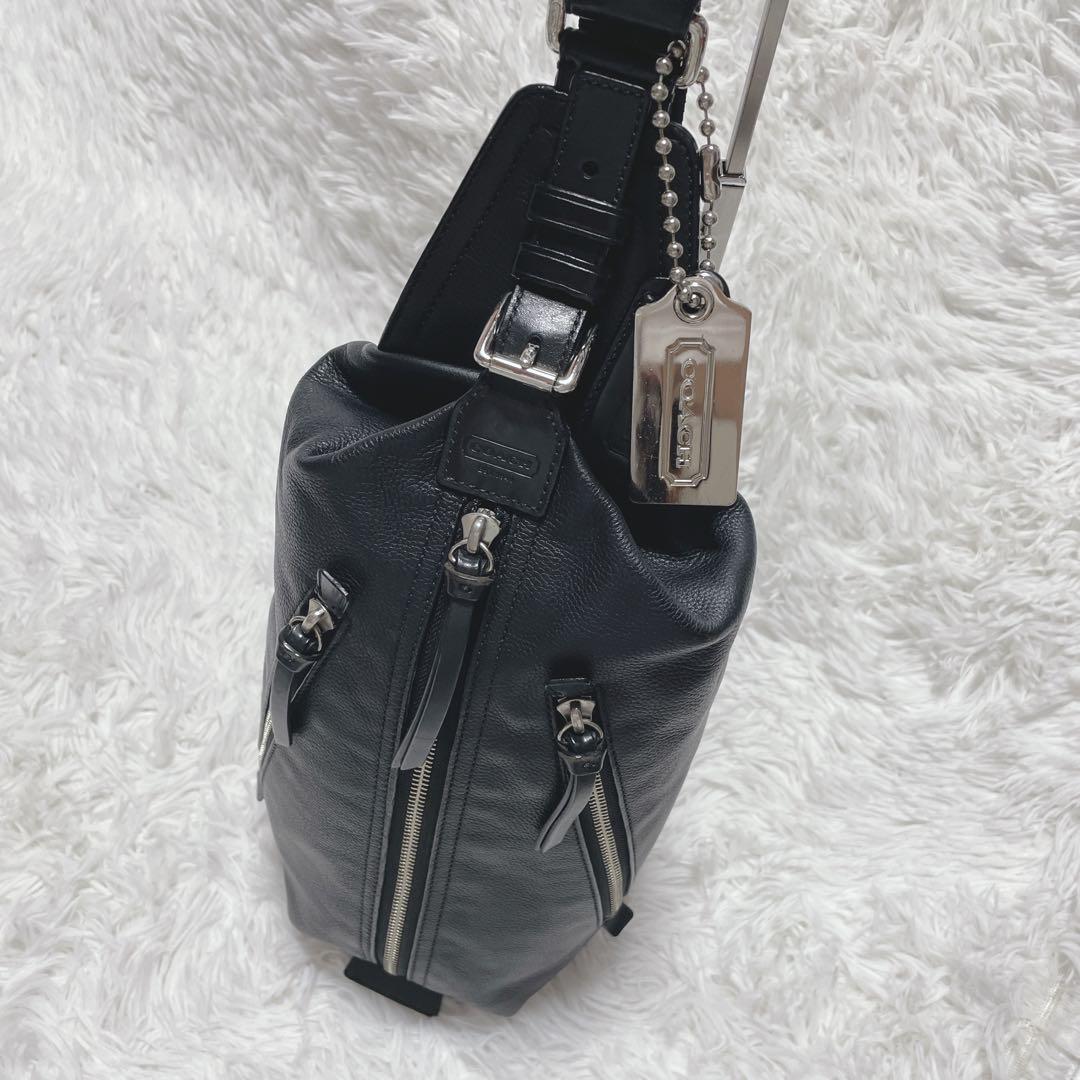 ☆tomo☆ 良品 COACH トンプソン ショルダーバッグレザー 黒