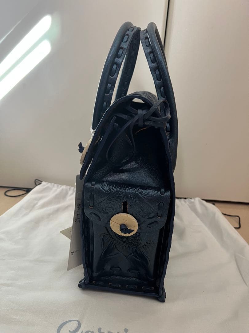 【新品未使用タグ付き】グレースコンチネンタル　S ネイビー　ハンドバッグ