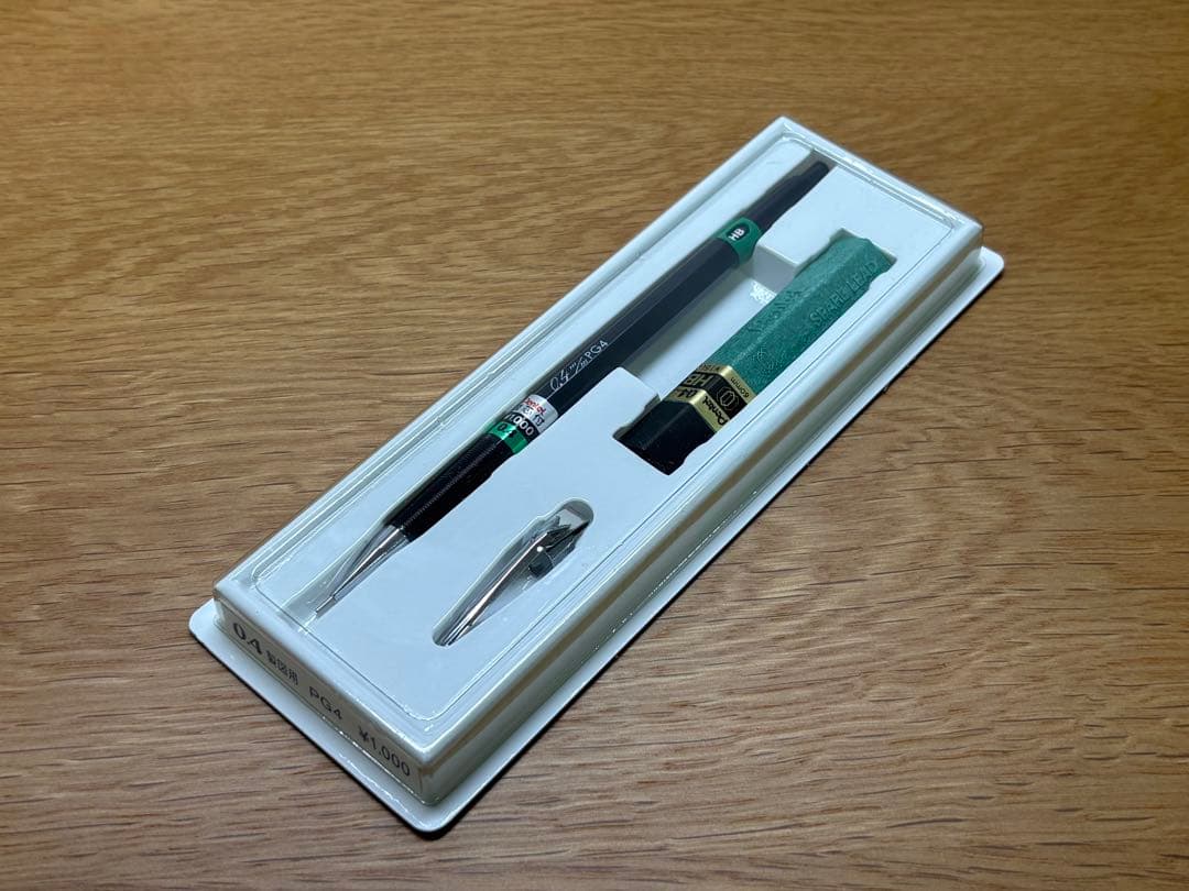 pg4　廃番　箱付き完品