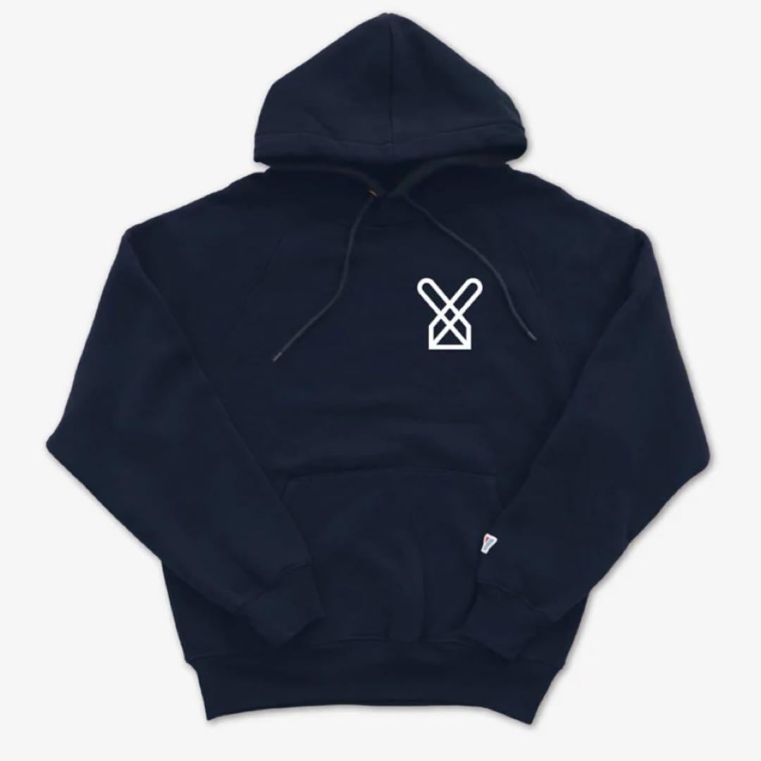 YUKI SUPER SLITS 2024 SCHLITZE（フーディー）L