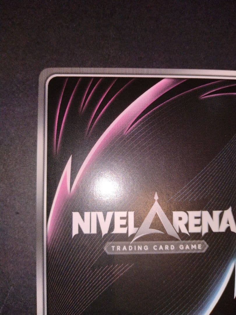 勝利の女神nikke 二ベルアリーナ クラウンサイン入りカード