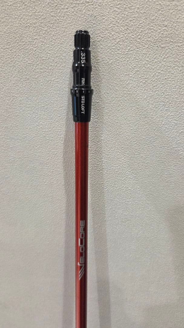 ドライバーシャフトベンタスTRレッド6-X　テイラーメイドスリーブ付き