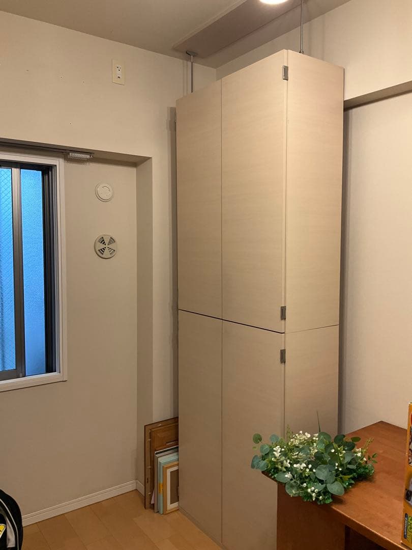 はな　収納キャビネット