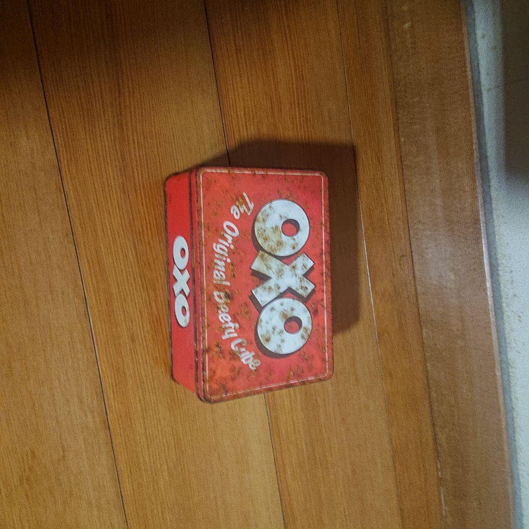 OXO ビーフキューブ缶 赤