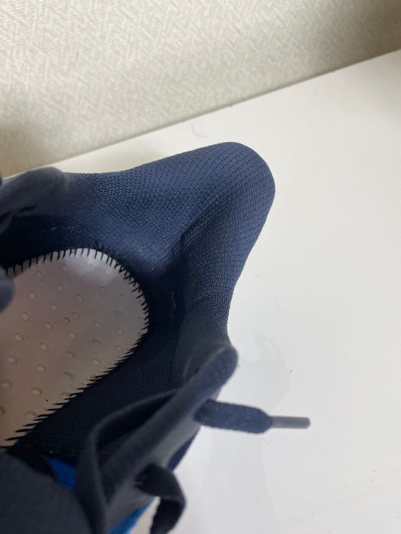 HOKA ホカ　SKYFLOW ブルー　サイズ28．0