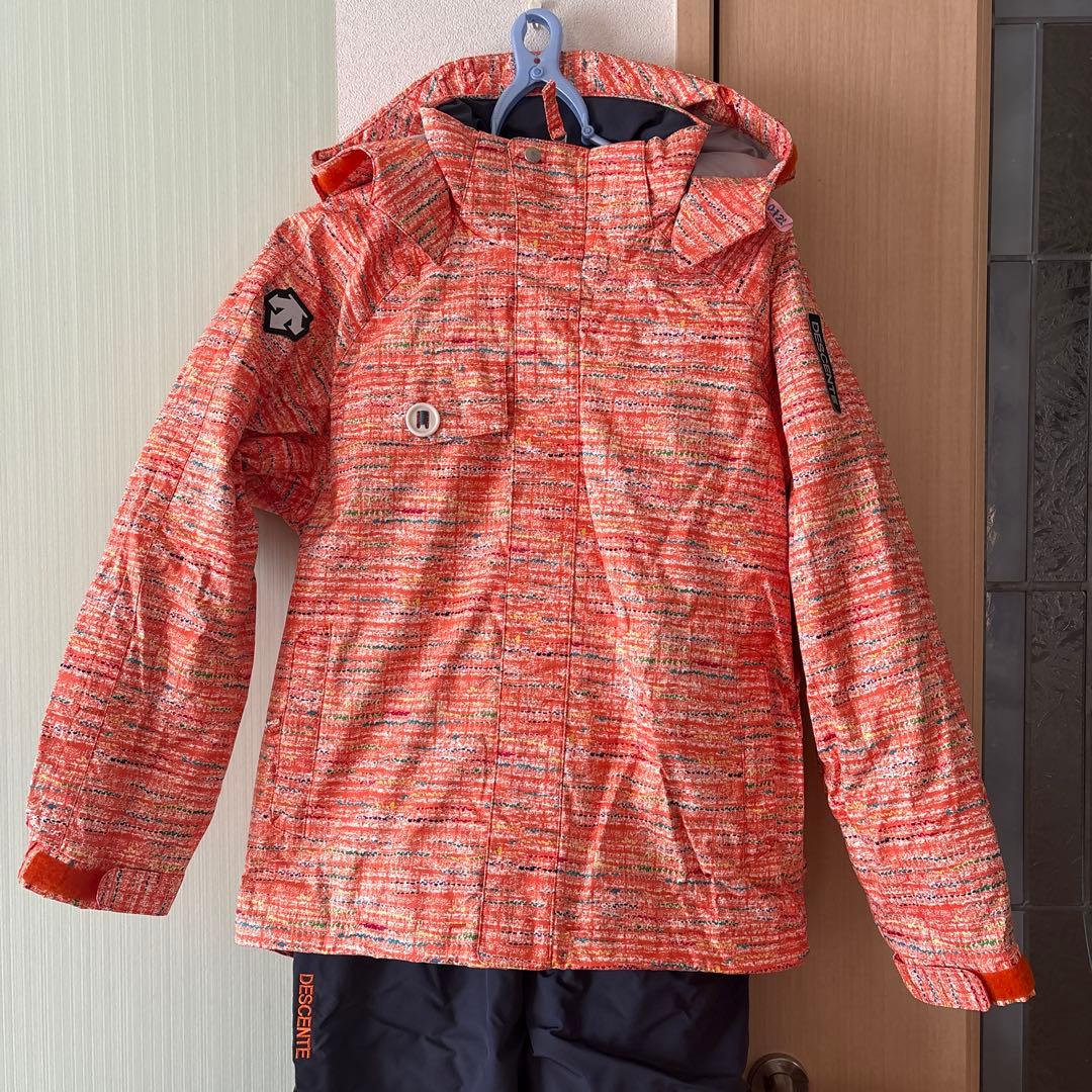 美品　デサント　スキーウェア 150 クリーニング済み