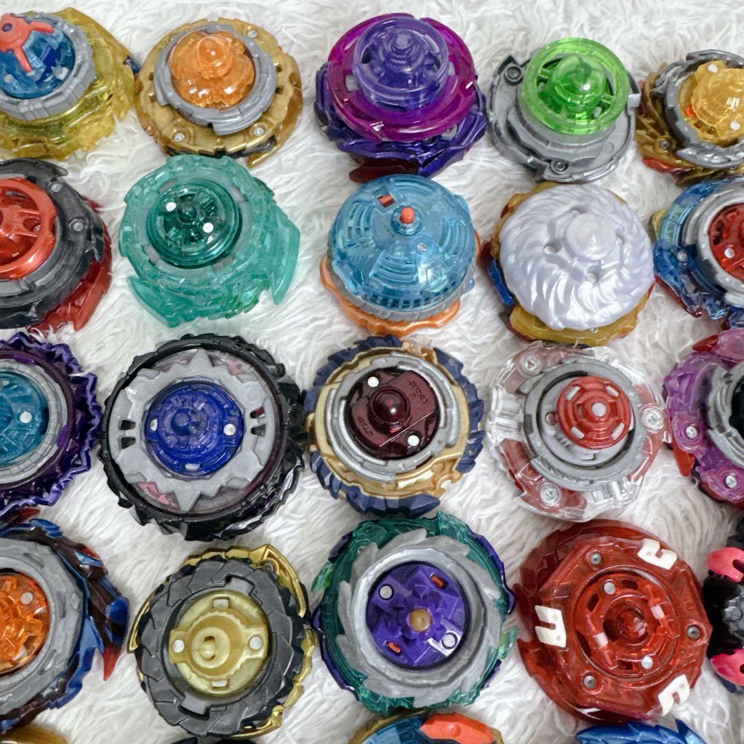 【大量】ベイブレードバースト 計72点 引退品 まとめ DB DU 付属パーツ有