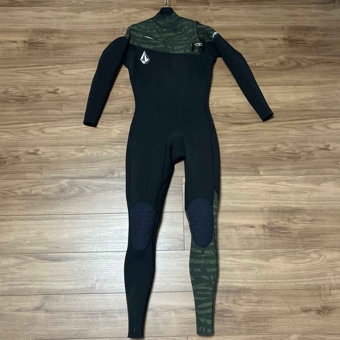 Volcom フルスーツ ブラック/カモフラージュ 4/3mm ボルコム