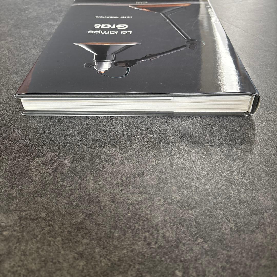 書 La lampe Gras 2012