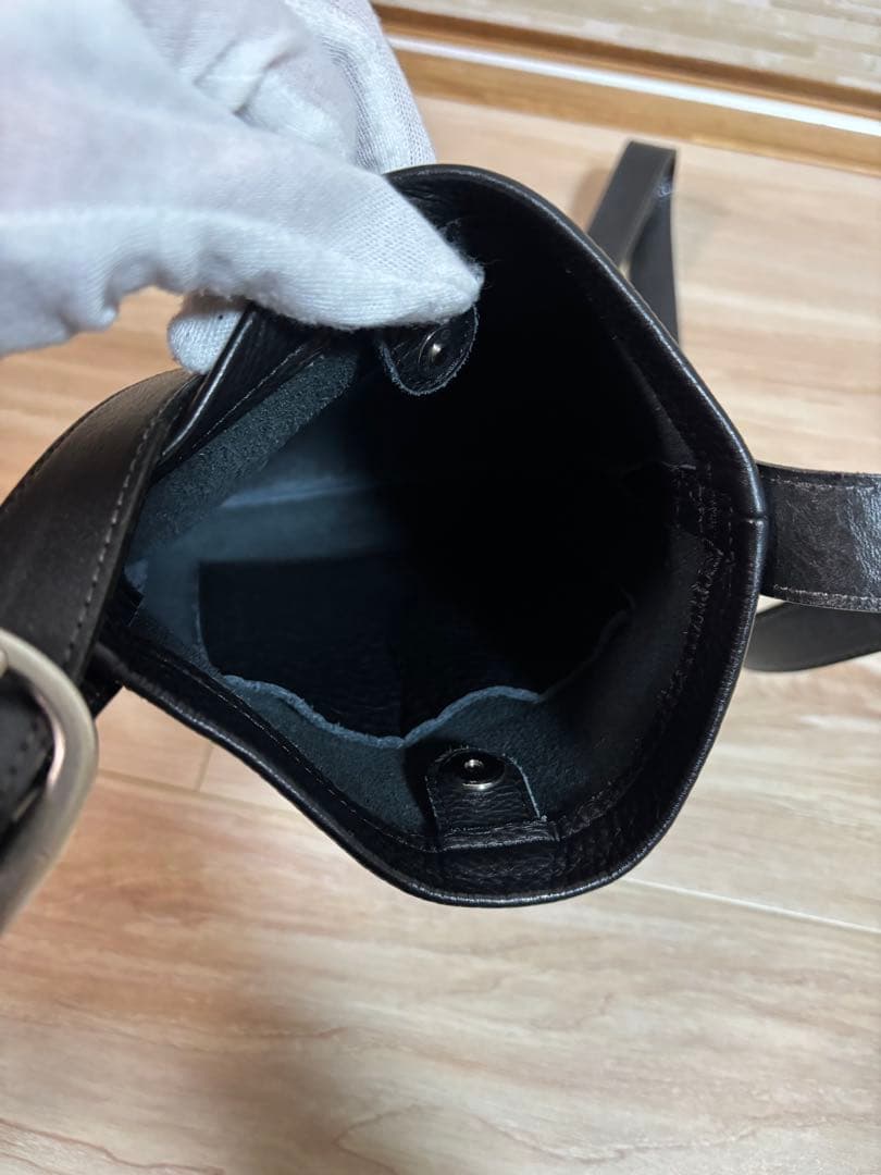 エンダースキーマ　one side belt bag small 黒　リボン付き