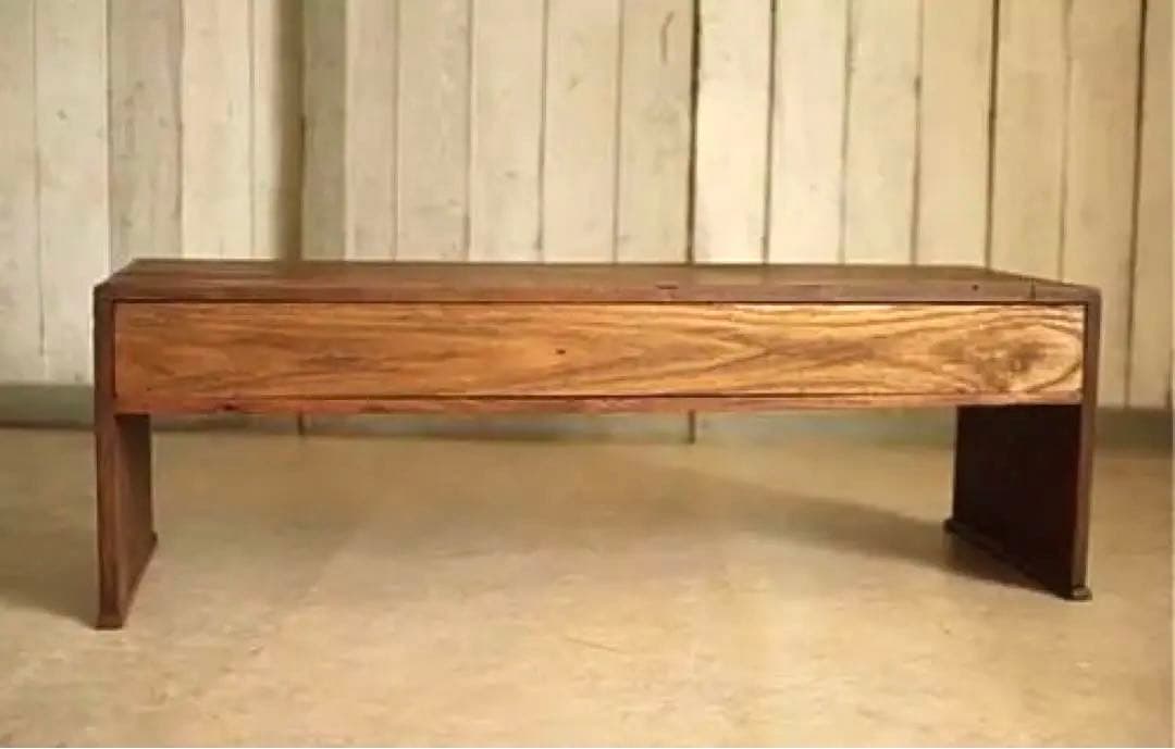 古く味のある木製の机　引き出し2杯　ローテーブル　作業台　古家具　古民家