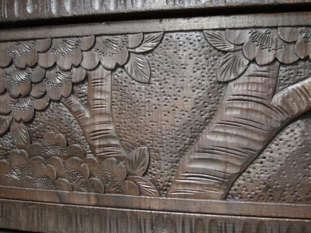 長野県 伝統工芸品 軽井沢彫り 桜 彫刻 4杯抽斗 時代箪笥/整理箪笥/チェスト