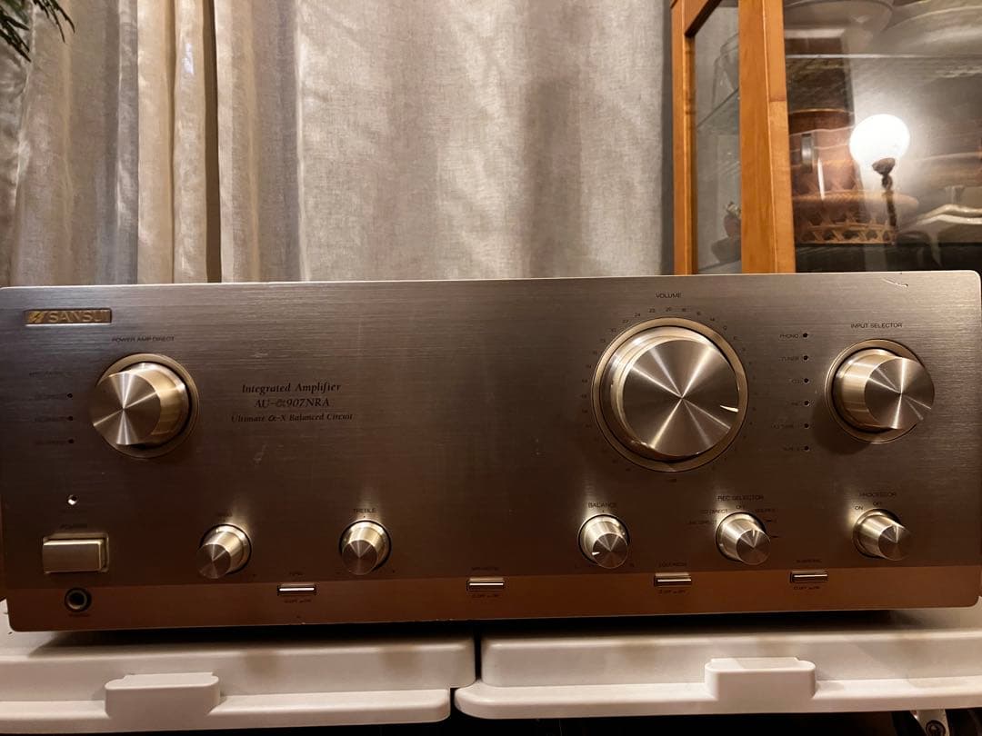 プリメインアンプ SANSUI-α907NRA