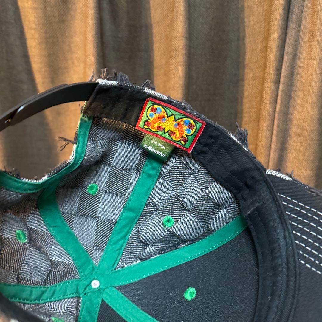 b.E チェック柄 フリンジキャップ