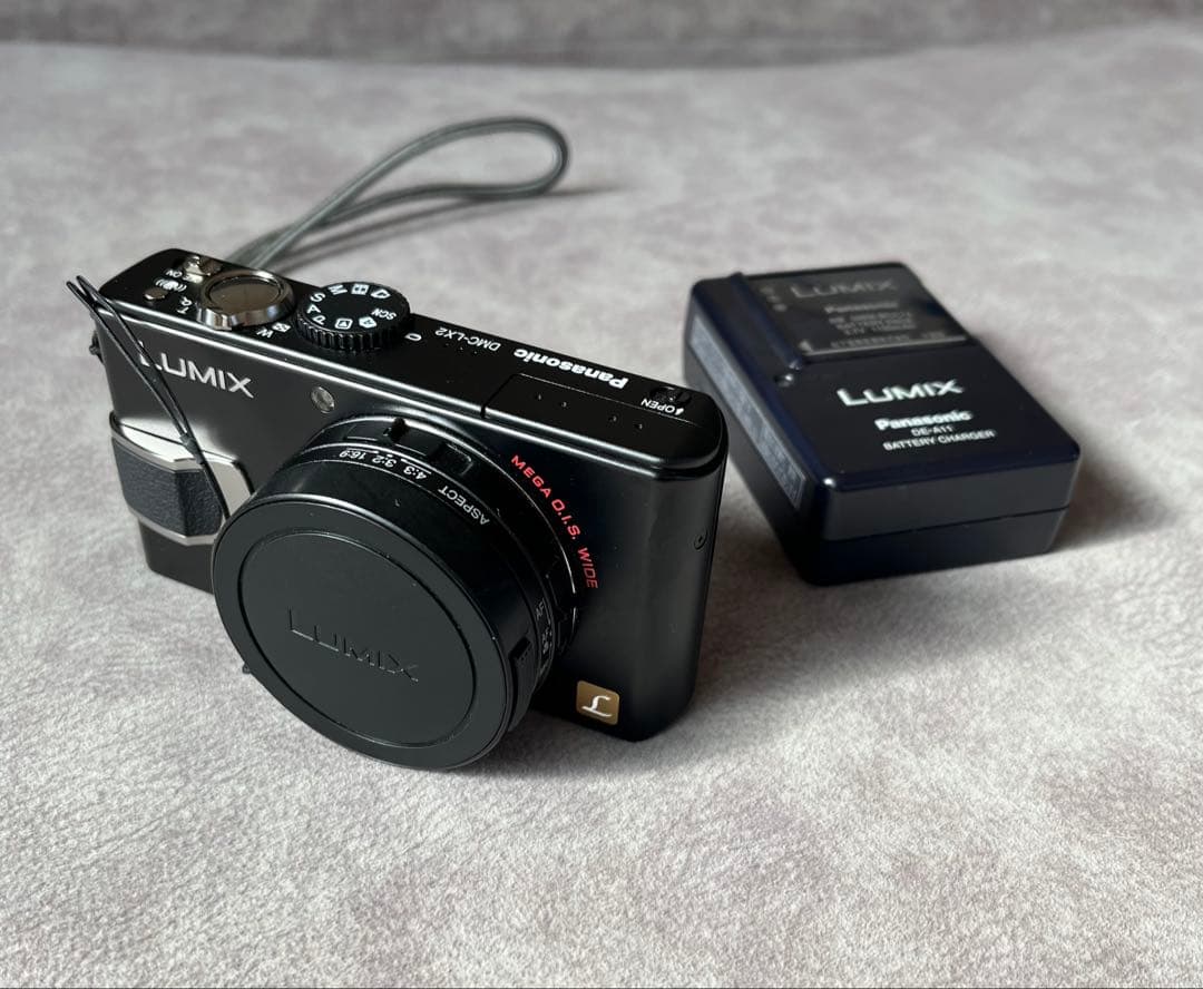 Panasonic LUMIX DMC-LX2 ライカレンズ CCD 充電器付