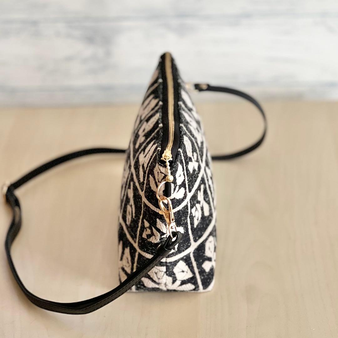 ミナペルホネン Lulu beigeショルダーバッグMB512-101