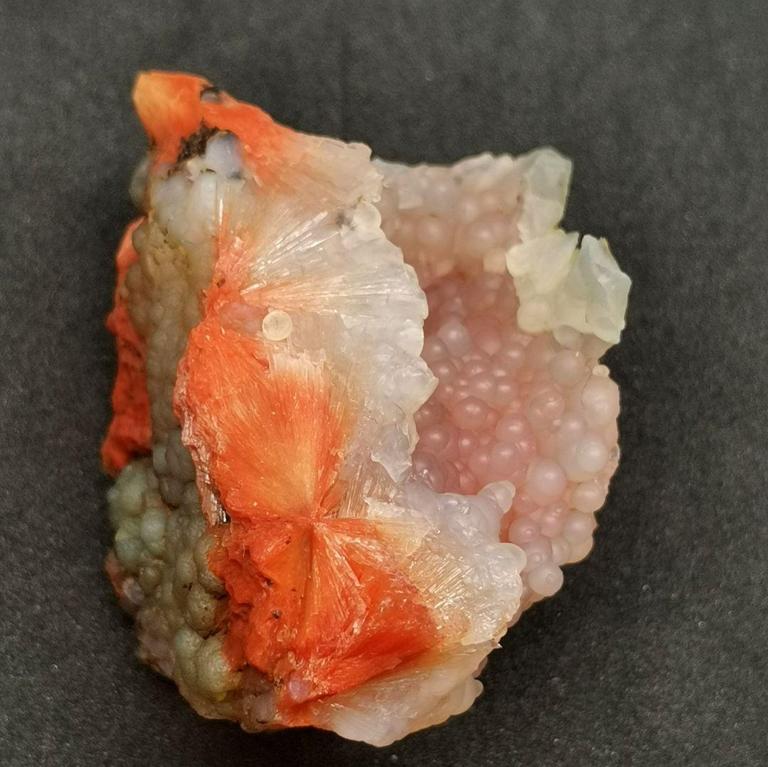 スコレサイト　カルセドニー