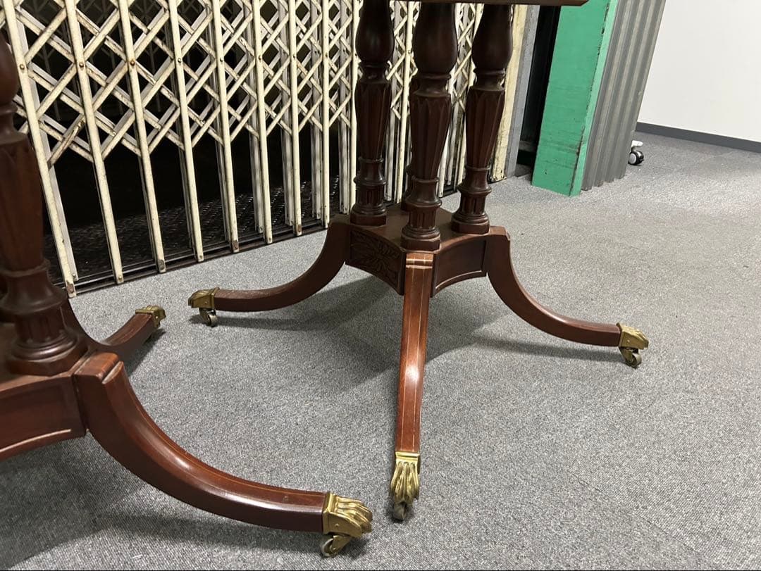 Baker Furniture クラシックテーブル脚 ペア真鍮装飾　キャスター付