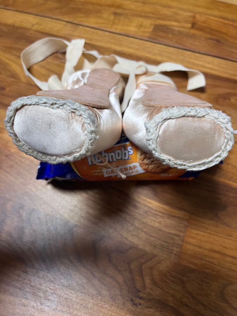 BLOCH バランスヨーロピアン　トゥシューズ　5.5X かがり縫い済み