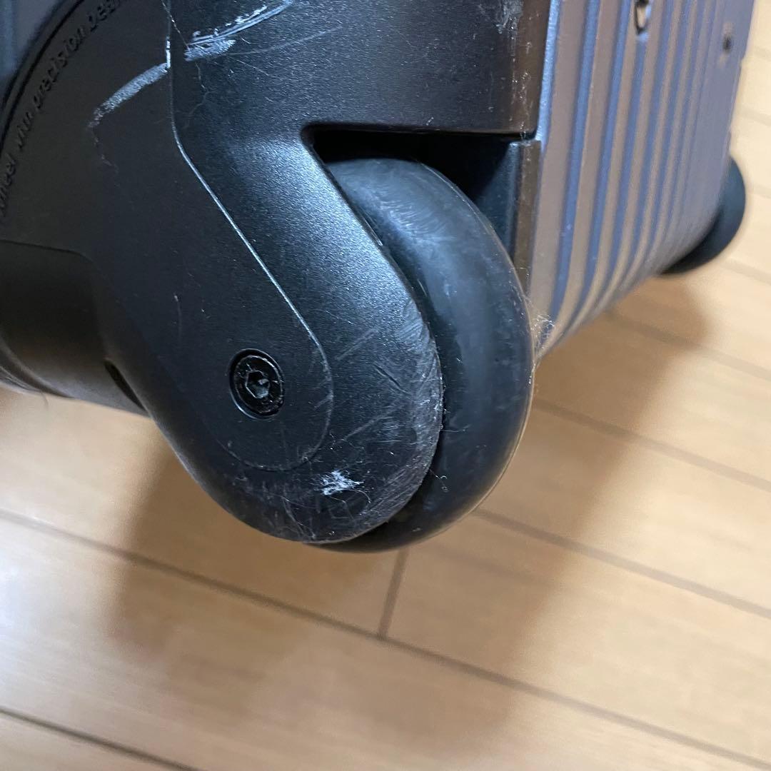 RIMOWA グレー スーツケース　2輪　機内持ち込み可