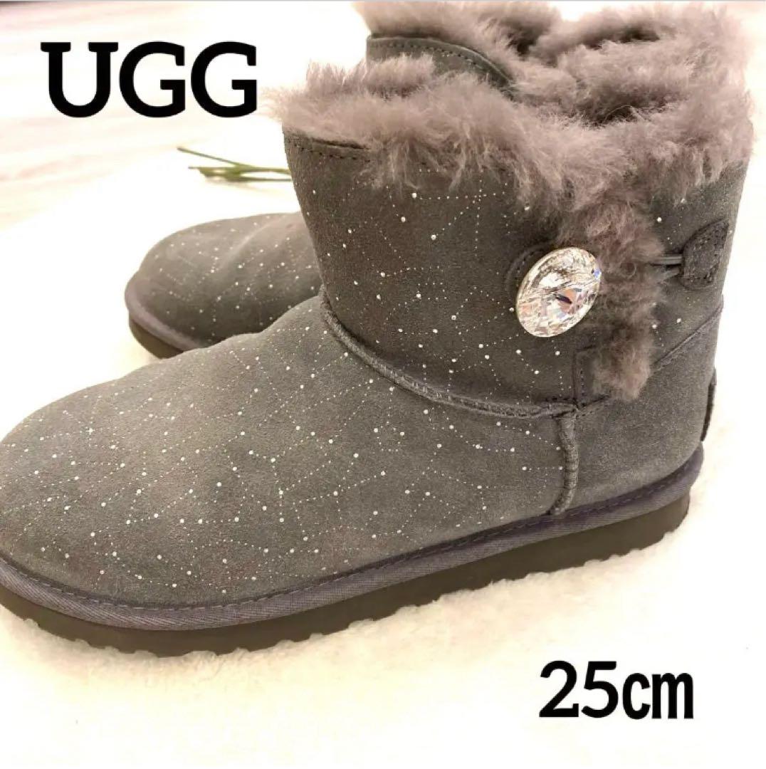 レモン⭐︎FENDI ストーン付き バレッタとUGGブーツおまとめ